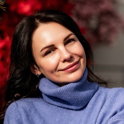 Олена Іванюк