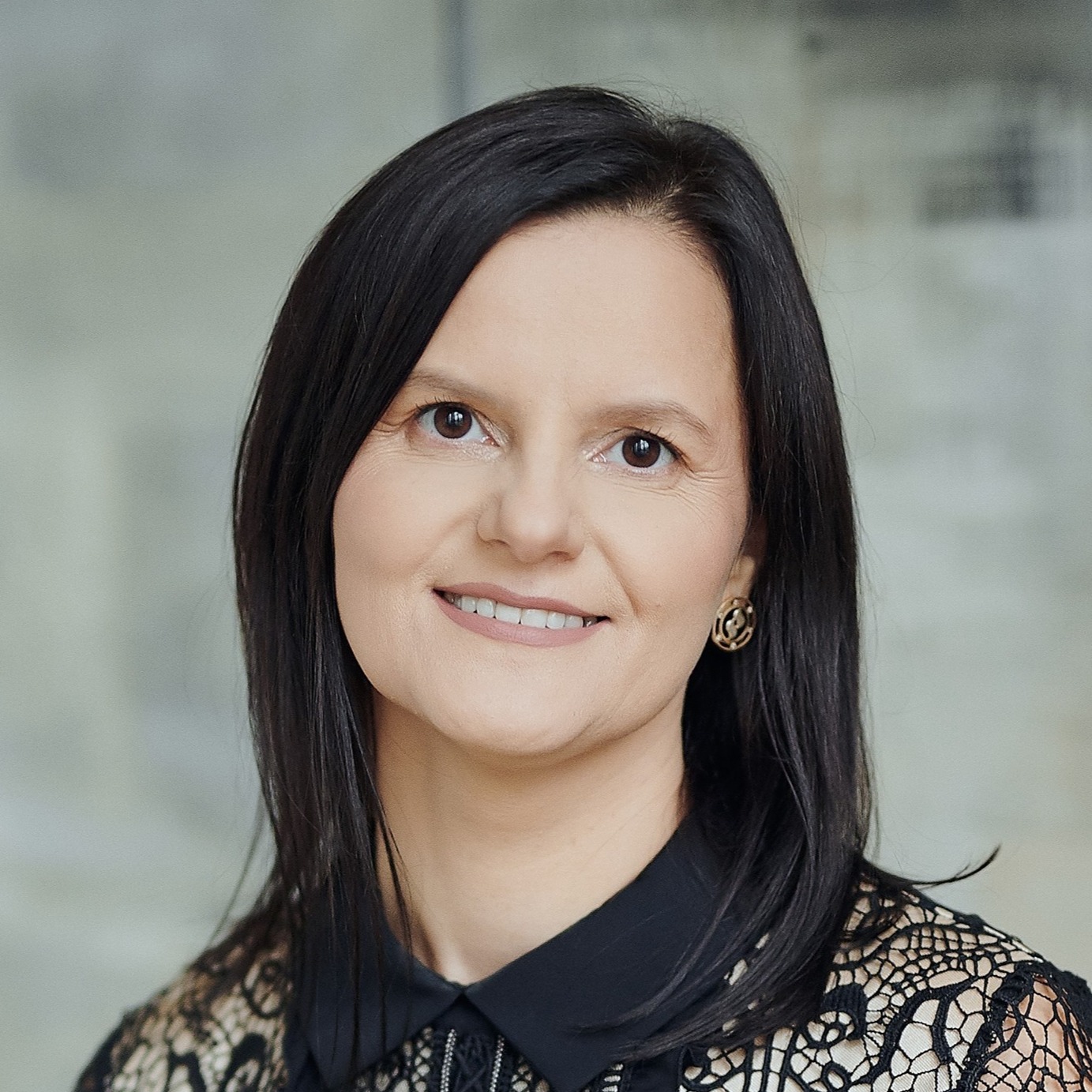 Альона Васильєва