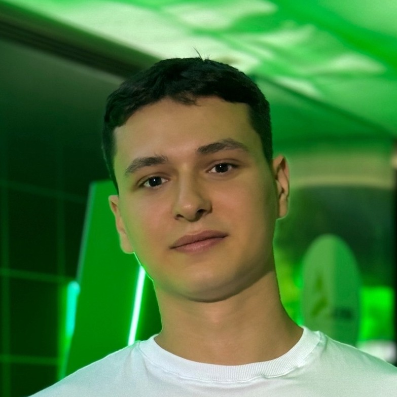 Артур Онищенко